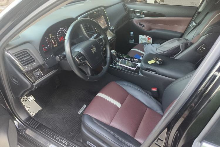 Used Toyota Crown 2017 2.0T Sport Edition Left Front Seat