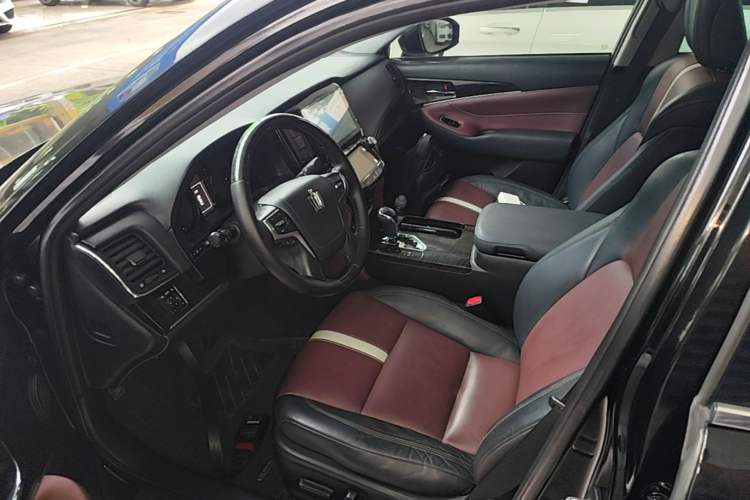 Used Toyota Crown 2017 2.0T Sport Edition Left Front Seat