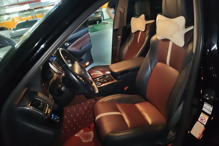 Used Toyota Crown 2017 2.0T Sport Edition Left Front Seat