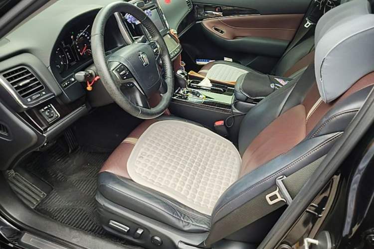 Used Toyota Crown 2017 2.0T Sport Edition Left Front Seat