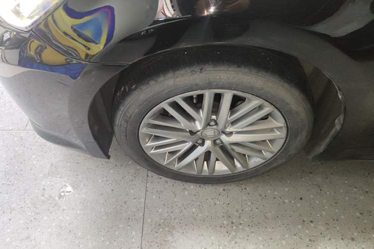 Used Toyota Crown 2017 2.0T Sport Edition Left Front Wheel Hub
