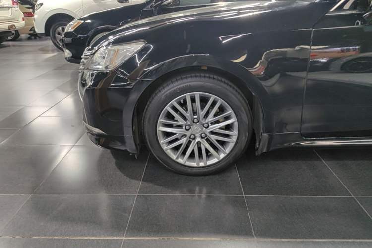 Used Toyota Crown 2017 2.0T Sport Edition Left Front Wheel Hub