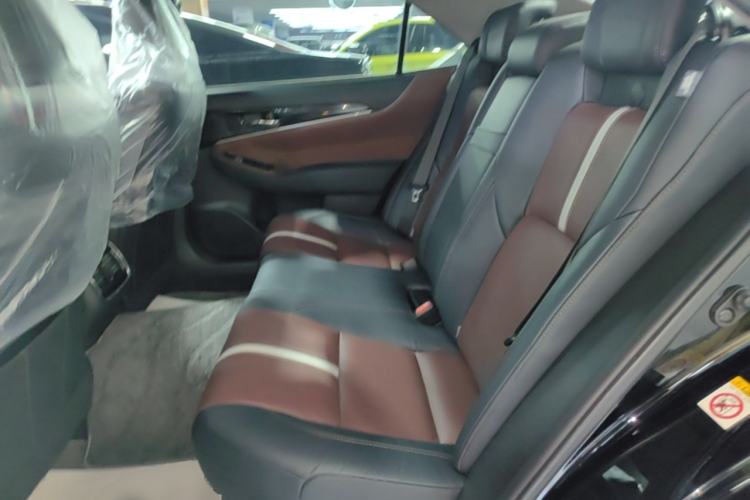 Used Toyota Crown 2017 2.0T Sport Edition Left Rear Seat