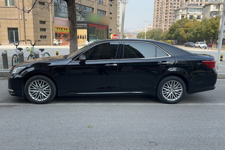 Used Toyota Crown 2017 2.0T Sport Edition Left Side