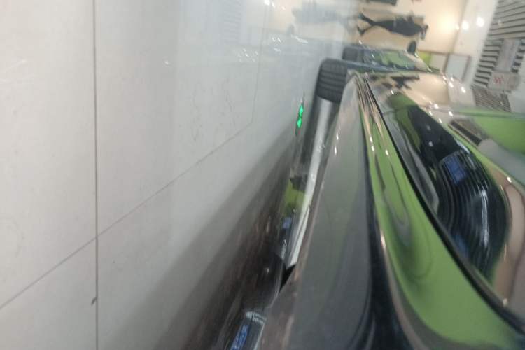 Used Toyota Crown 2017 2.0T Sport Edition Left Side Sill