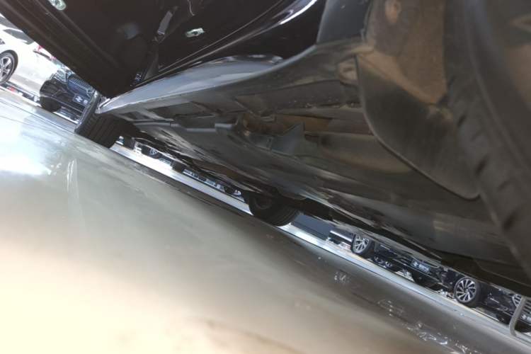 Used Toyota Crown 2017 2.0T Sport Edition Left Side Sill