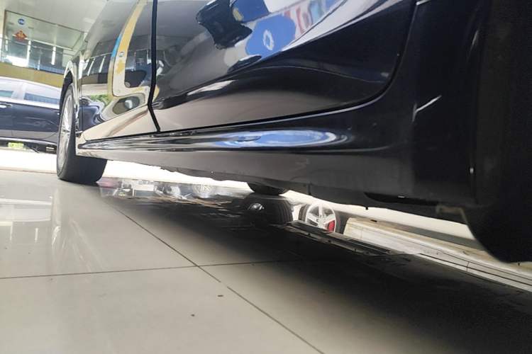 Used Toyota Crown 2017 2.0T Sport Edition Left Side Sill