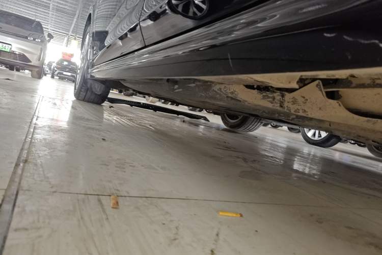 Used Toyota Crown 2017 2.0T Sport Edition Left Side Sill