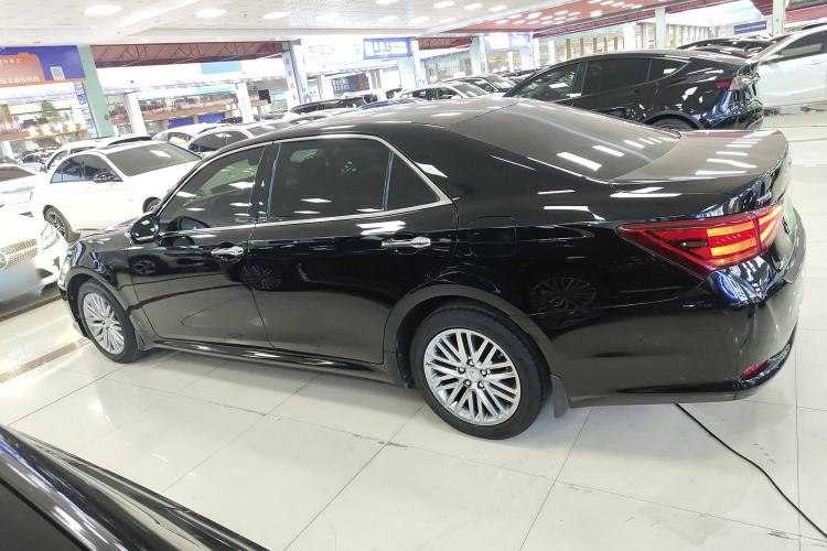 Used Toyota Crown 2017 2.0T Sport Edition Left Side