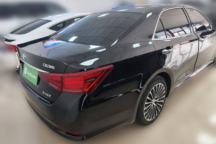 Used Toyota Crown 2017 2.0T Sport Edition Rear Right 45 Deg