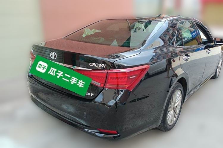 Used Toyota Crown 2017 2.0T Sport Edition Rear Right 45 Deg