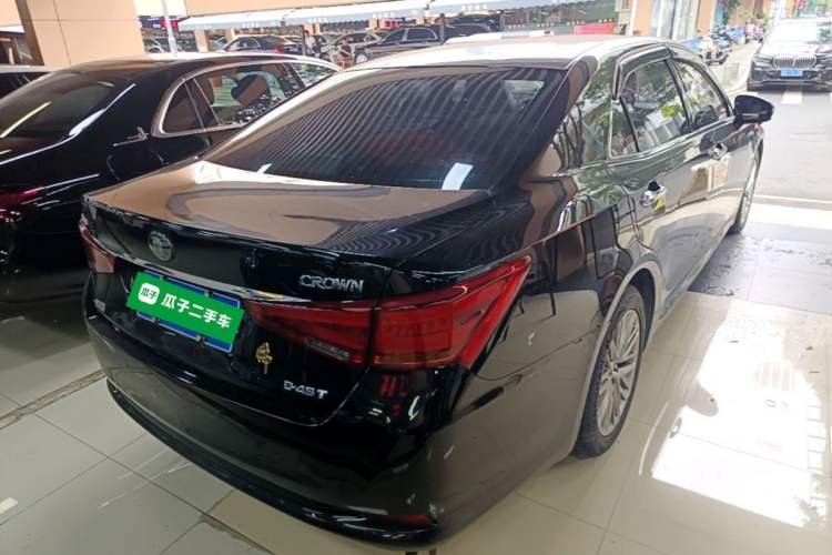 Used Toyota Crown 2017 2.0T Sport Edition Rear Right 45 Deg