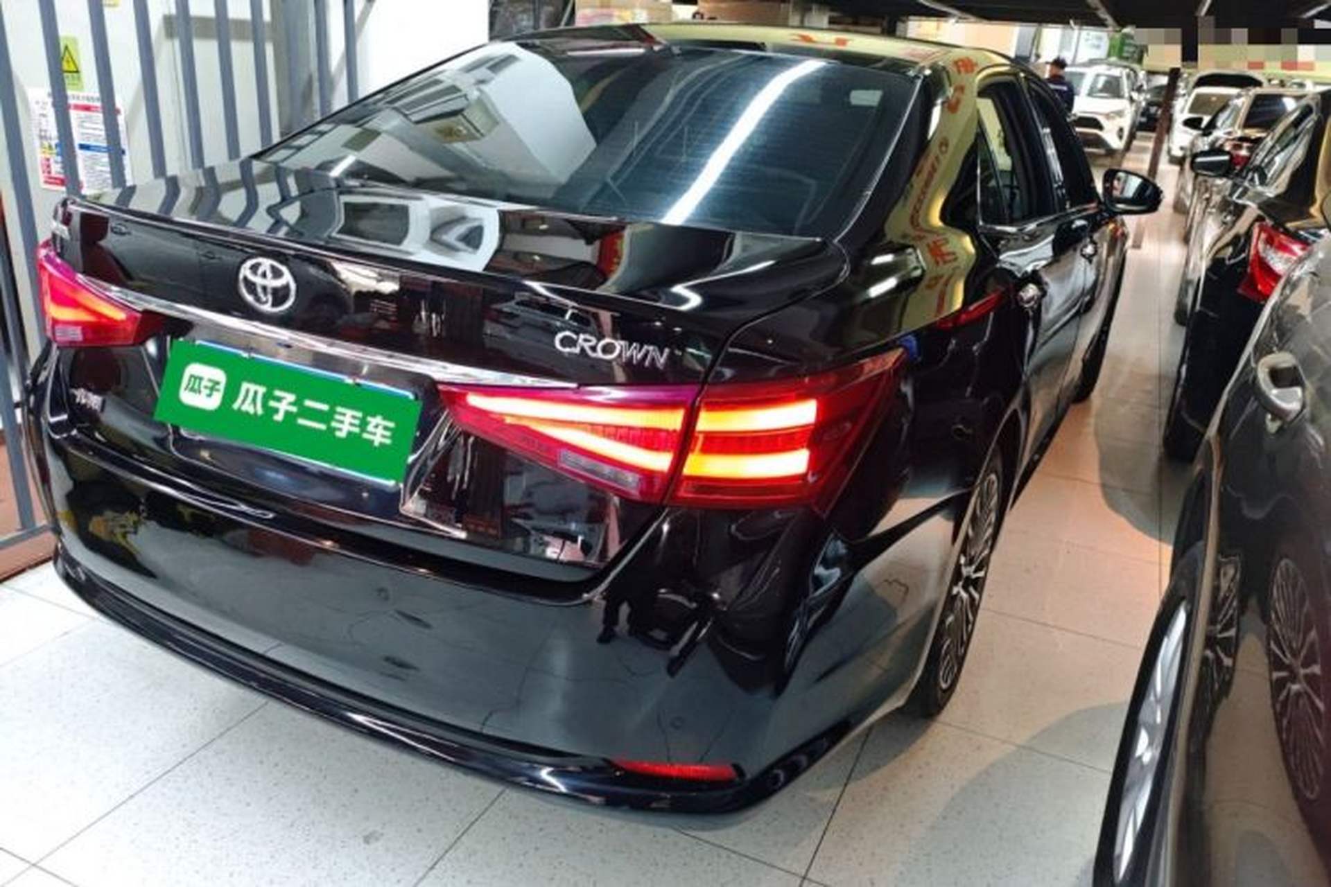 Used Toyota Crown 2017 2.0T Sport Edition Rear Right 45 Deg