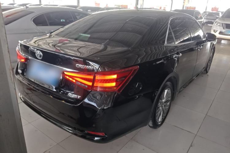 Used Toyota Crown 2017 2.0T Sport Edition Rear Right 45 Deg