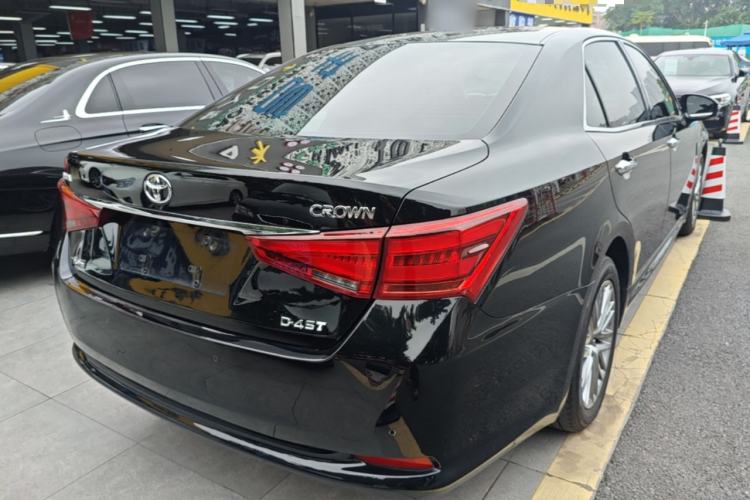 Used Toyota Crown 2017 2.0T Sport Edition Rear Right 45 Deg