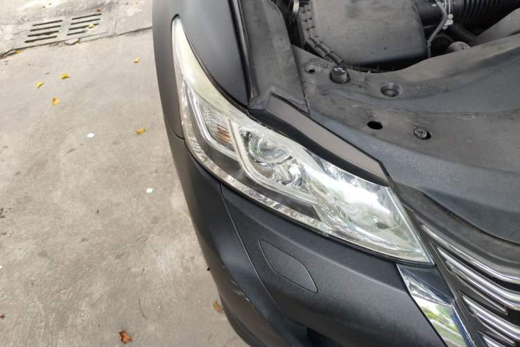 Used Toyota Crown 2017 2.0T Sport Edition Right Front Headlight