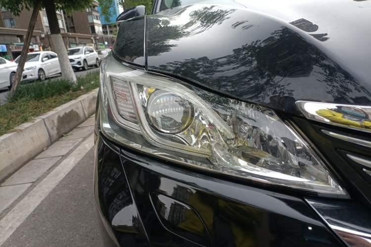 Used Toyota Crown 2017 2.0T Sport Edition Right Front Headlight