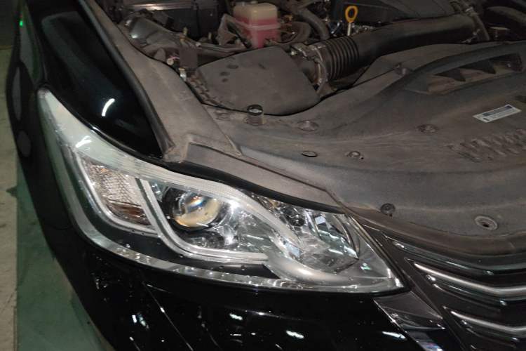 Used Toyota Crown 2017 2.0T Sport Edition Right Front Headlight
