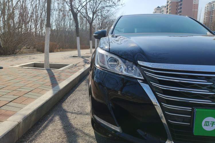 Used Toyota Crown 2017 2.0T Sport Edition Right Front Headlight