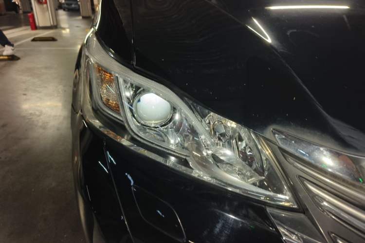 Used Toyota Crown 2017 2.0T Sport Edition Right Front Headlight