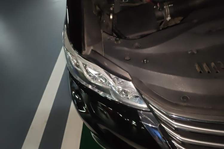 Used Toyota Crown 2017 2.0T Sport Edition Right Front Headlight