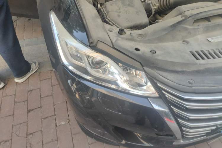 Used Toyota Crown 2017 2.0T Sport Edition Right Front Headlight