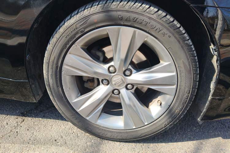 Used Toyota Crown 2017 2.0T Sport Edition Right Front Wheel Hub