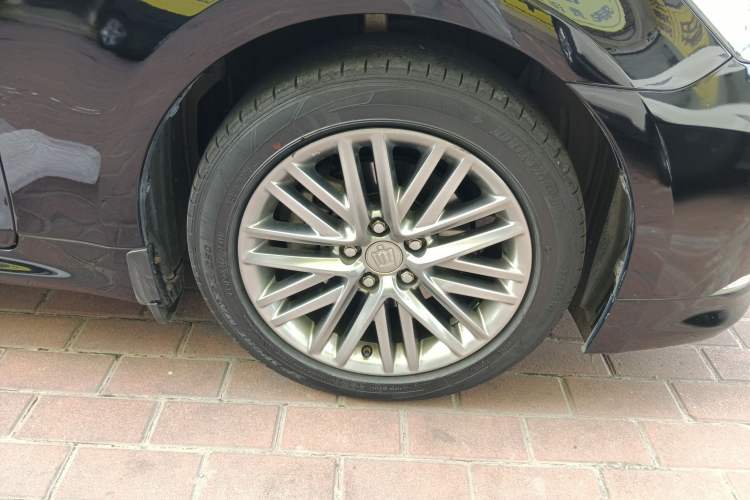 Used Toyota Crown 2017 2.0T Sport Edition Right Front Wheel Hub