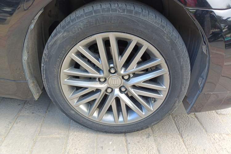 Used Toyota Crown 2017 2.0T Sport Edition Right Front Wheel Hub