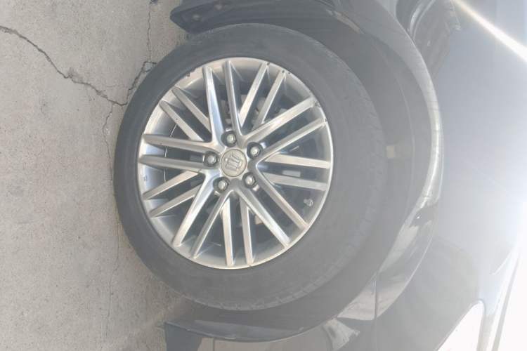 Used Toyota Crown 2017 2.0T Sport Edition Right Front Wheel Hub