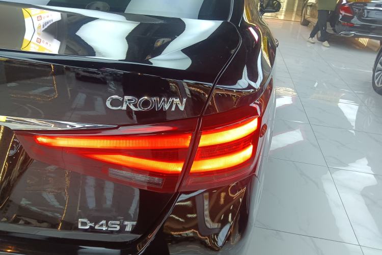 Used Toyota Crown 2017 2.0T Sport Edition Right Rear Taillight