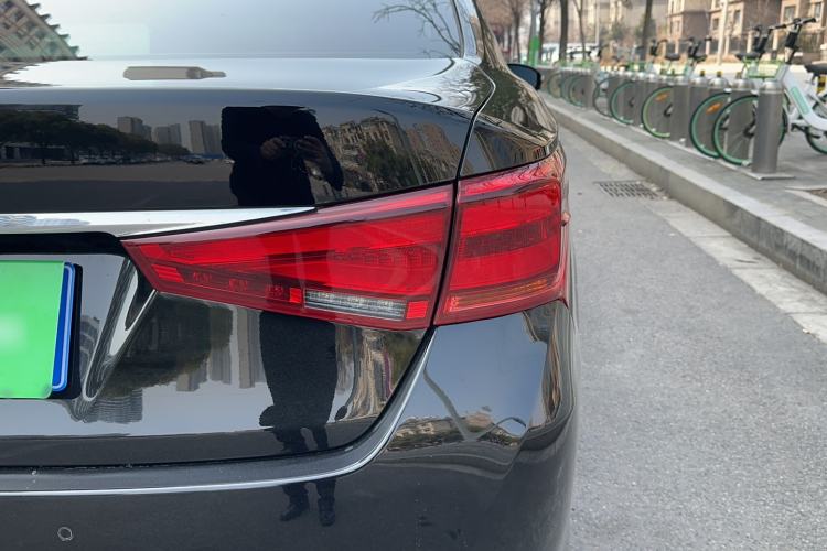 Used Toyota Crown 2017 2.0T Sport Edition Right Rear Taillight