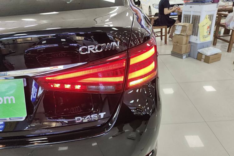Used Toyota Crown 2017 2.0T Sport Edition Right Rear Taillight