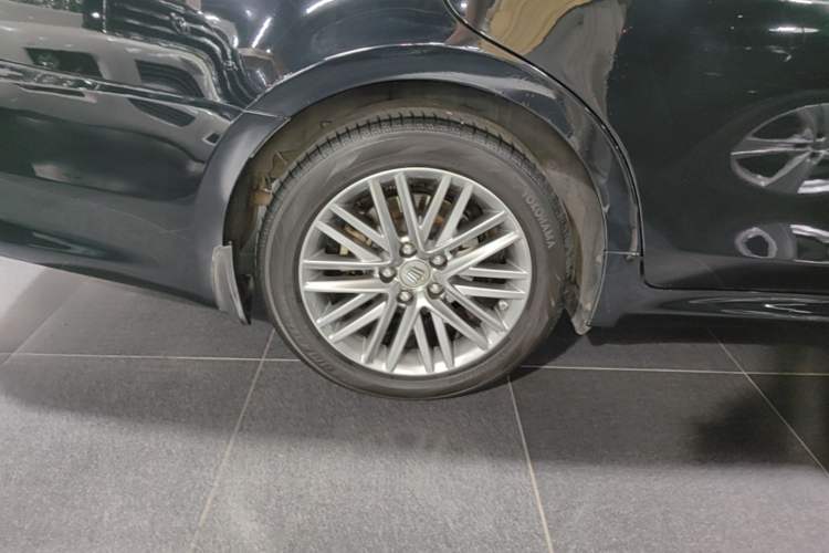 Used Toyota Crown 2017 2.0T Sport Edition Right Rear Wheel Hub
