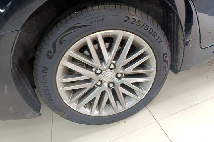 Used Toyota Crown 2017 2.0T Sport Edition Right Rear Wheel Hub