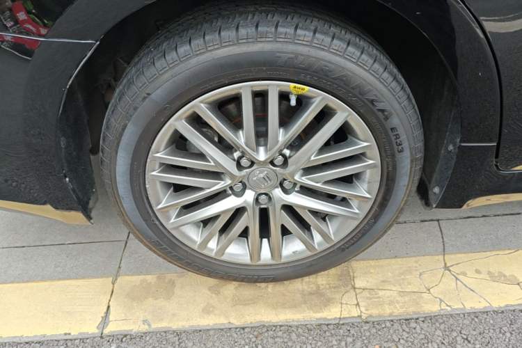 Used Toyota Crown 2017 2.0T Sport Edition Right Rear Wheel Hub