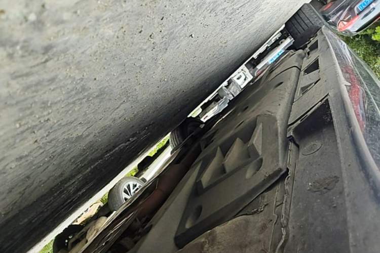 Used Toyota Crown 2017 2.0T Sport Edition Right Side Sill