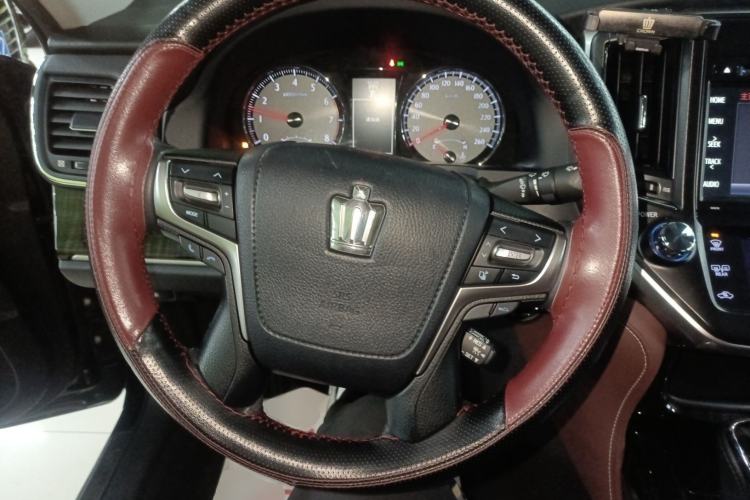 Used Toyota Crown 2017 2.0T Sport Edition Steering Wheel