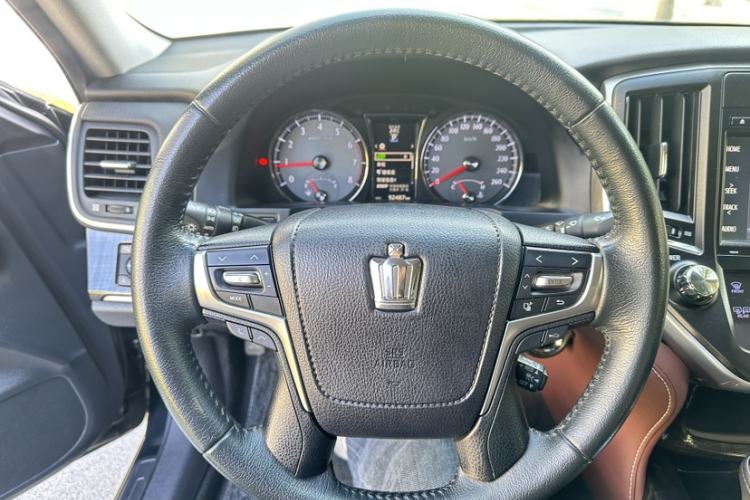Used Toyota Crown 2017 2.0T Sport Edition Steering Wheel