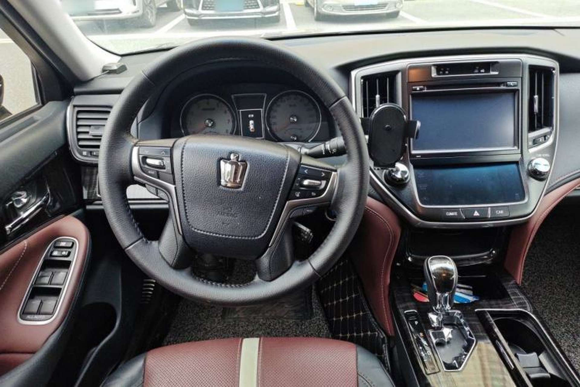 Used Toyota Crown 2017 2.0T Sport Edition Steering Wheel