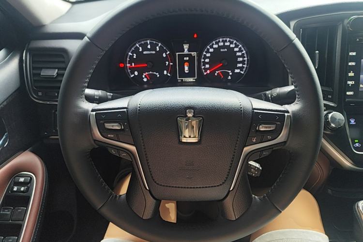 Used Toyota Crown 2017 2.0T Sport Edition Steering Wheel