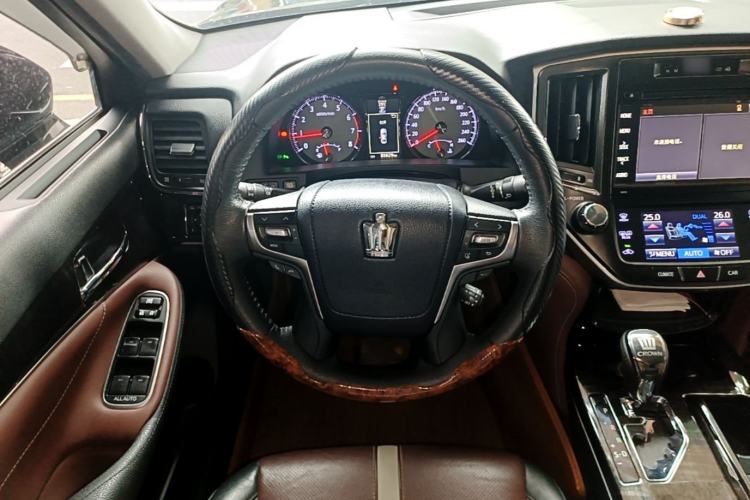 Used Toyota Crown 2017 2.0T Sport Edition Steering Wheel