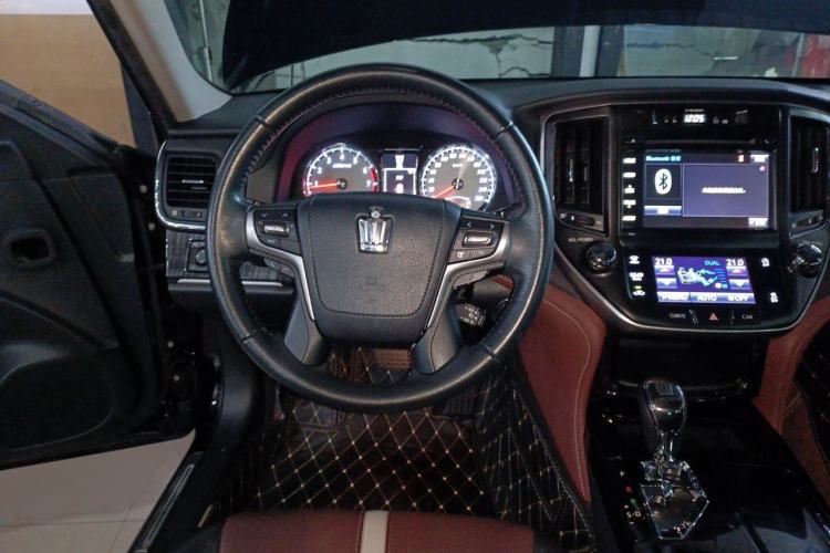 Used Toyota Crown 2017 2.0T Sport Edition Steering Wheel
