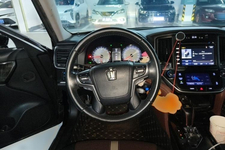 Used Toyota Crown 2017 2.0T Sport Edition Steering Wheel