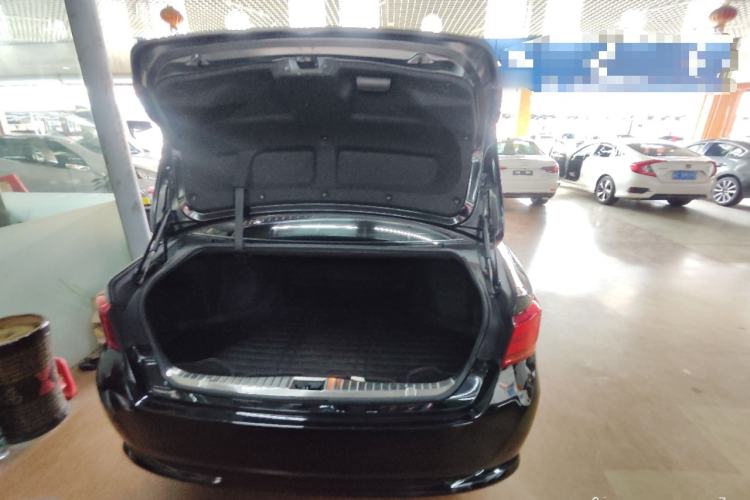 Used Toyota Crown 2017 2.0T Sport Edition Trunk