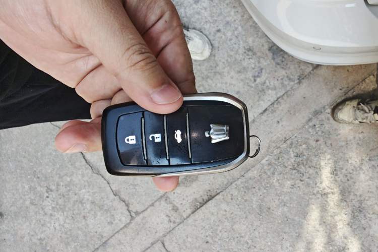 Used Toyota Crown 2017 2.0T Sport Edition Vehicle Key