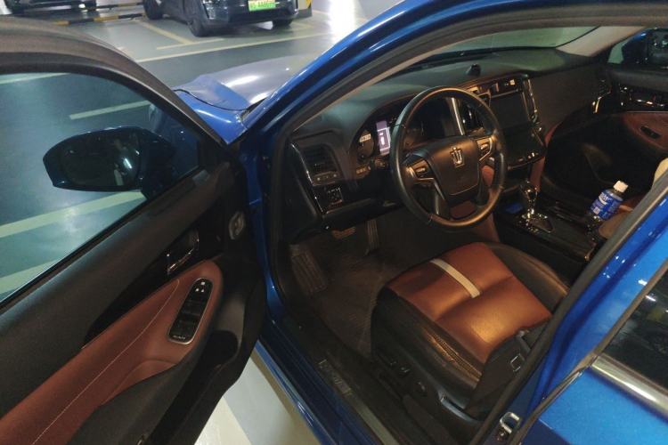 Used Toyota Crown 2017 2.0T Sport Edition Driver Seat