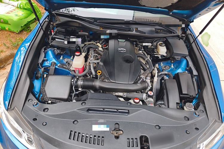 Used Toyota Crown 2017 2.0T Sport Edition Engine Bay