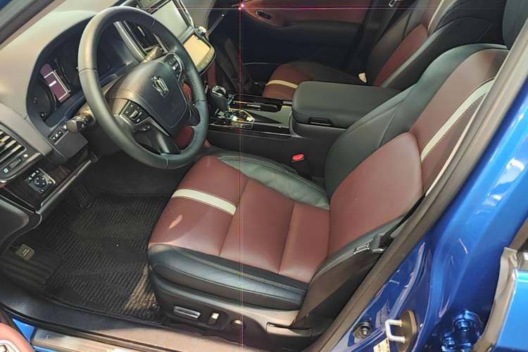 Used Toyota Crown 2017 2.0T Sport Edition Left Front Seat