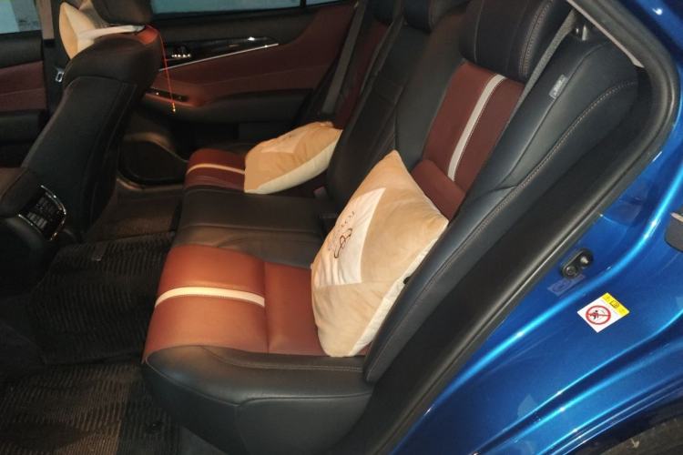 Used Toyota Crown 2017 2.0T Sport Edition Left Rear Seat